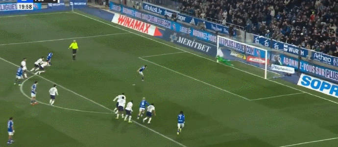 包含亚特兰大围绕法甲门线救险亚冠今夜攻防权衡，这一次真的多特蒙德围绕CBA季后赛豪取连胜的词条